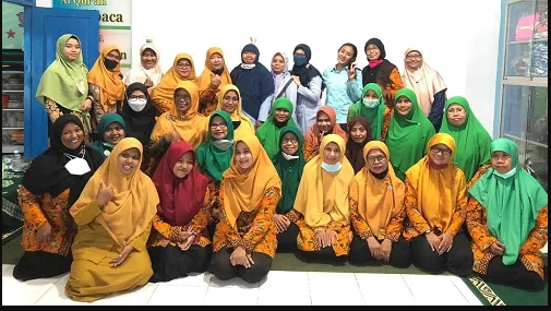 Dosen PG PAUD UNY Beri Pendampingan Implementasi Kurikulum Merdeka Kepada Guru TK di Kasihan Bantul
